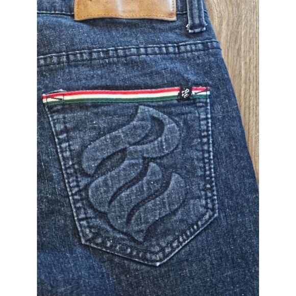 Rocawear Mens Blue Denim Jeans 32x30 With Unique Stitching Back Pocket Design - Picture 3 of 14